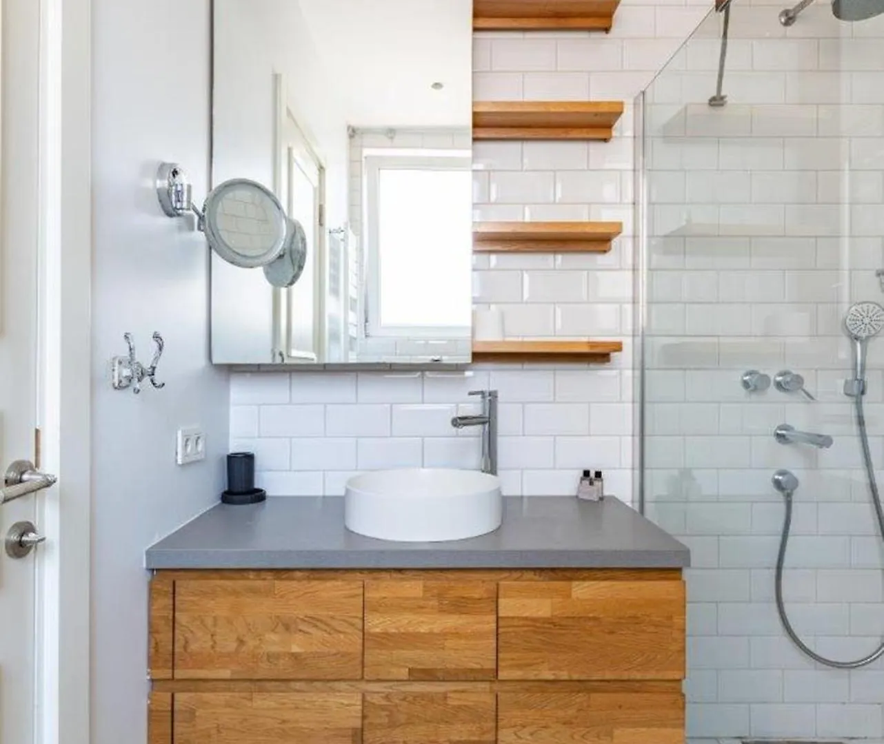 Apartment Bright Central Cool 2Bed 2 Bath Airy Home #353