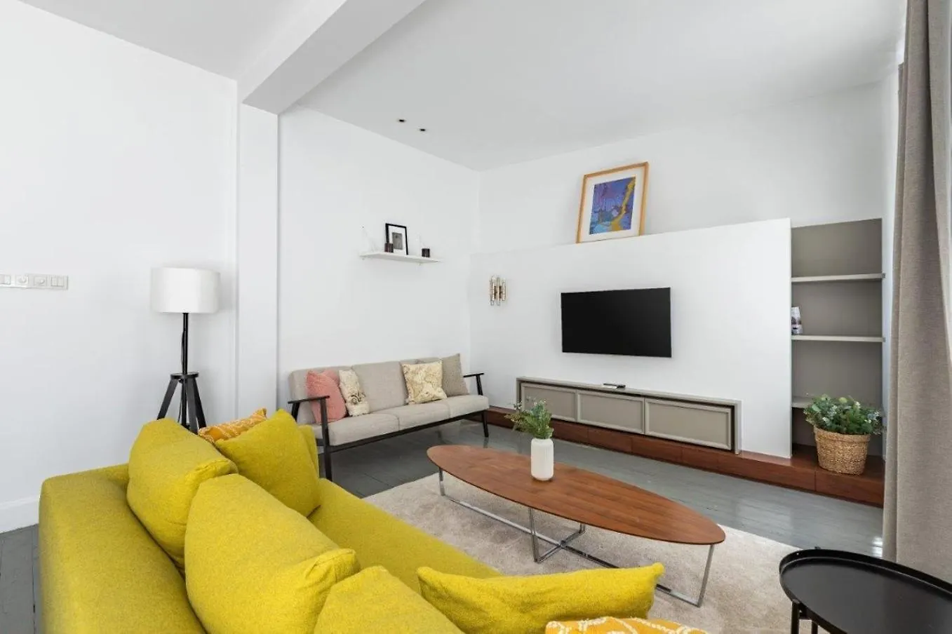 Bright Central Cool 2Bed 2 Bath Airy Home #353 Apartment Istanbul