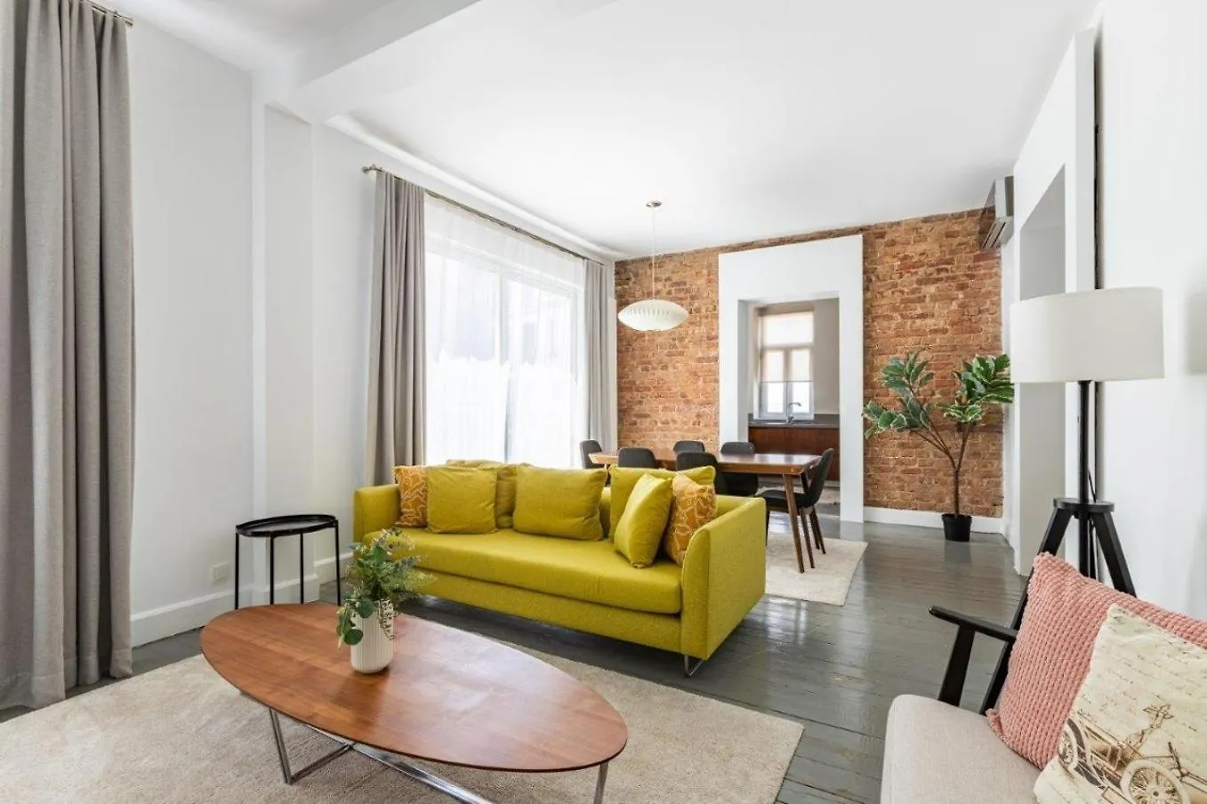 Apartment Bright Central Cool 2Bed 2 Bath Airy Home #353 Turkey