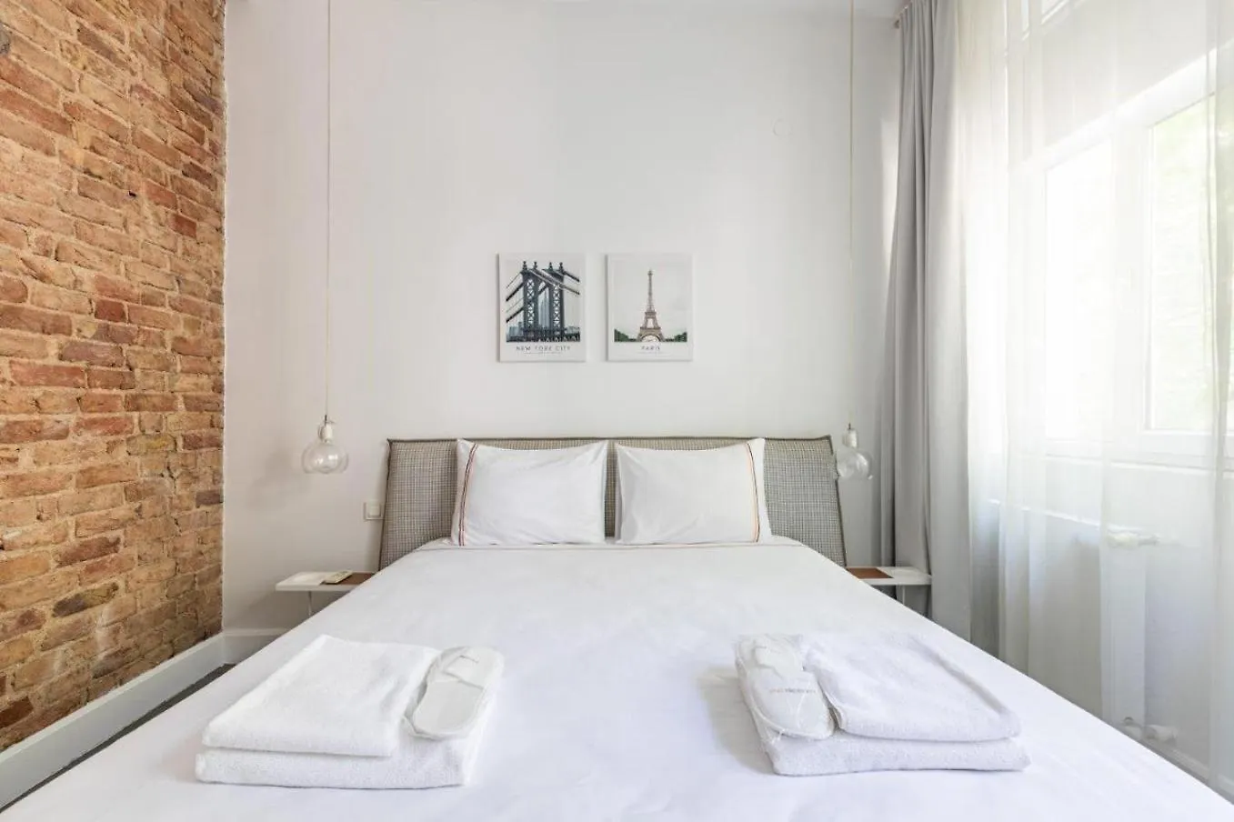 Bright Central Cool 2Bed 2 Bath Airy Home #353 Istanbul